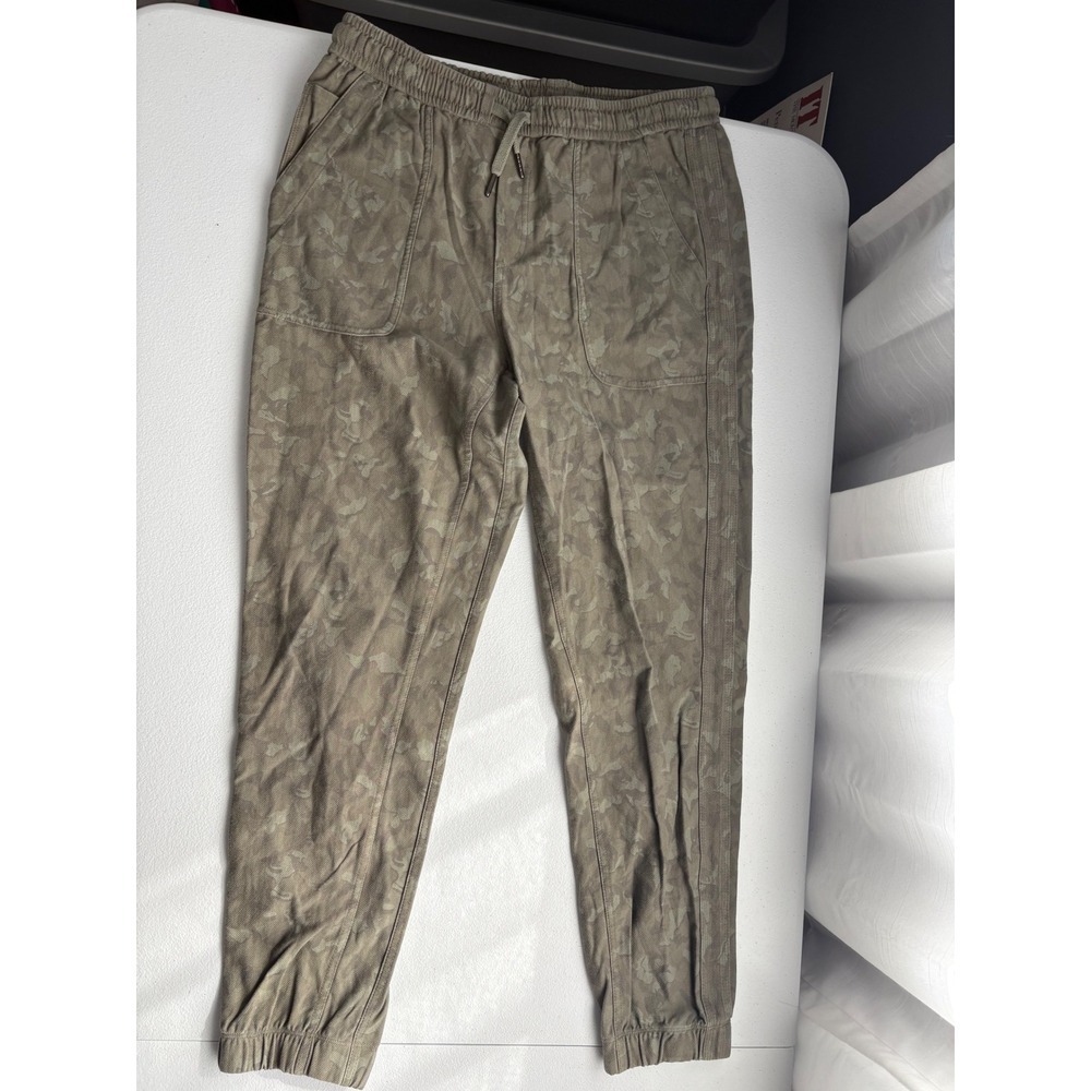 Athleta Farallon Jogger Camo Print Drawstring Casual Pants‎ Womens